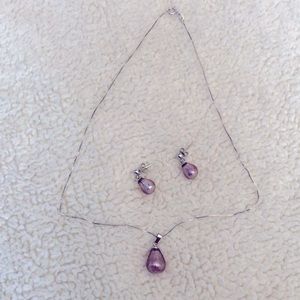 Elegant silver chain necklace drop pendant and earrings